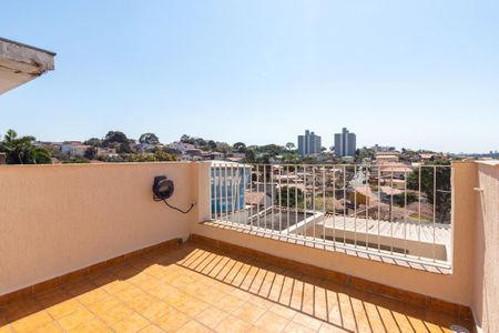 Casa à venda com 210m², 4 quartos e 2 vagas