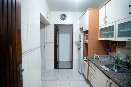 Casa à venda com 236m², 4 quartos e 3 vagasCozinha
