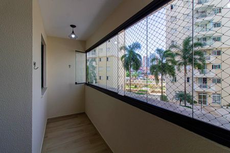 Apartamento para alugar com 84m², 3 quartos e 2 vagas Apartamento para alugar com 84m², 3 quartos e 2 vagasVaranda