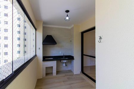 Apartamento para alugar com 84m², 3 quartos e 2 vagas Apartamento para alugar com 84m², 3 quartos e 2 vagasVaranda