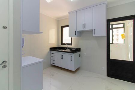 Apartamento para alugar com 84m², 3 quartos e 2 vagas Apartamento para alugar com 84m², 3 quartos e 2 vagasCozinha