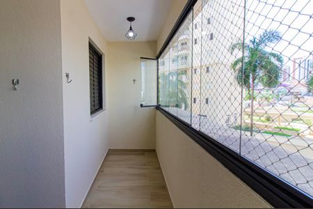 Apartamento para alugar com 84m², 3 quartos e 2 vagas Apartamento para alugar com 84m², 3 quartos e 2 vagasVaranda