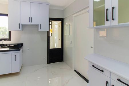 Apartamento para alugar com 84m², 3 quartos e 2 vagas Apartamento para alugar com 84m², 3 quartos e 2 vagasCozinha