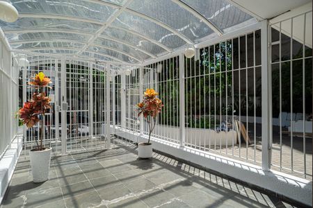 Apartamento para alugar com 52m², 1 quarto e 1 vaga Apartamento para alugar com 52m², 1 quarto e 1 vagaÁrea comum - Entrada do Edifício
