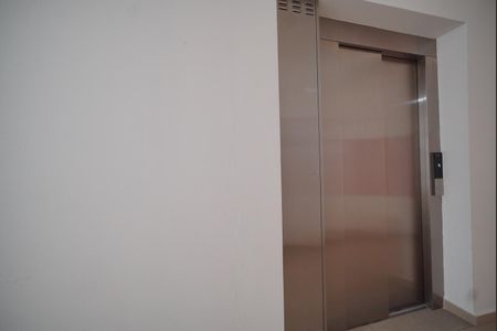 Elevador de apartamento para alugar com 2 quartos, 70m² em Ingleses Norte, Florianópolis
