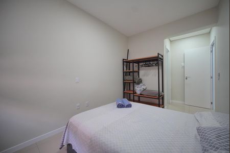 Apartamento para alugar com 70m², 2 quartos e 1 vagaSuíte