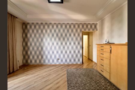 Apartamento à venda com 203m², 3 quartos e 5 vagas Apartamento à venda com 203m², 3 quartos e 5 vagasSuite 2