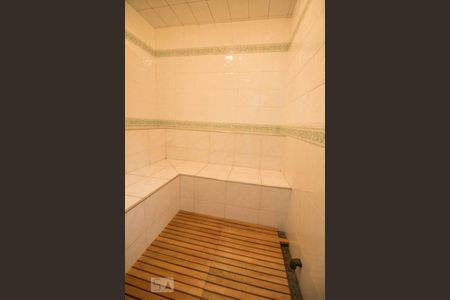 Apartamento à venda com 203m², 3 quartos e 5 vagas Apartamento à venda com 203m², 3 quartos e 5 vagasSaúna