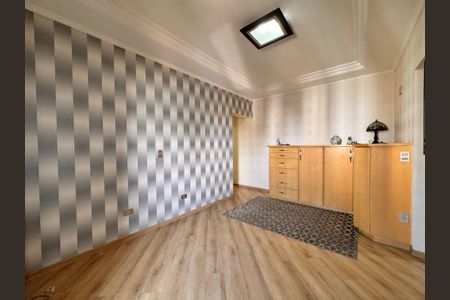 Apartamento à venda com 203m², 3 quartos e 5 vagas Apartamento à venda com 203m², 3 quartos e 5 vagasSuite 2