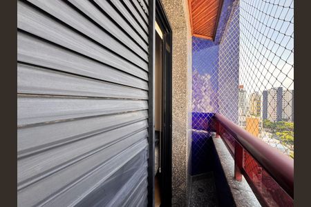 Apartamento à venda com 203m², 3 quartos e 5 vagas Apartamento à venda com 203m², 3 quartos e 5 vagasSacada suíte 3