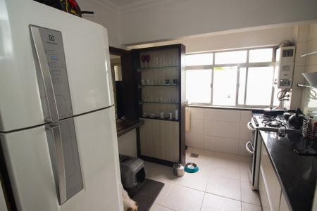 Apartamento à venda com 125m², 2 quartos e 2 vagasCozinha e Área de Serviço