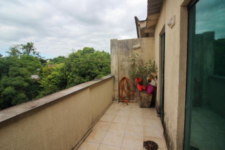 Apartamento à venda com 125m², 2 quartos e 2 vagasSacada da varanda