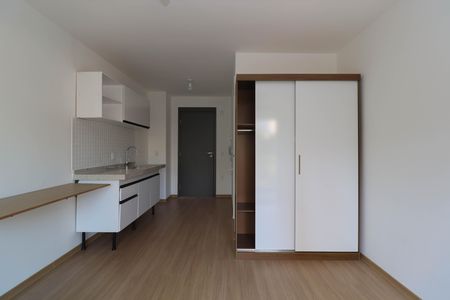 Studio para alugar com 26m², 1 quarto e sem vagaSala/Quarto