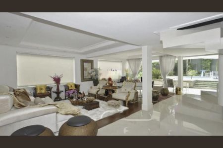 Casa à venda com 450m², 3 quartos e 5 vagas