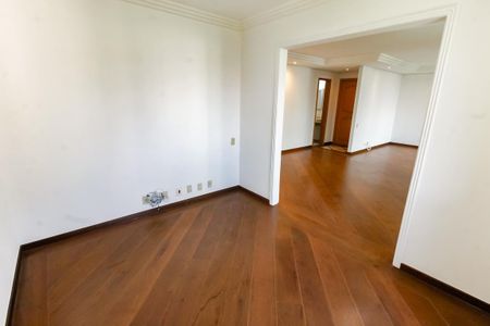 Apartamento à venda com 152m², 3 quartos e 3 vagasSala 2
