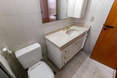 Apartamento à venda com 152m², 3 quartos e 3 vagasBanheiro da Suíte 3