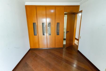 Apartamento à venda com 152m², 3 quartos e 3 vagasSuíte 3 - armários