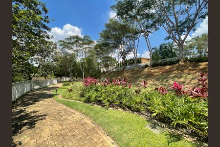 Casa de condomínio para alugar com 300m², 3 quartos e 6 vagasCondomínio