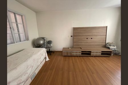 Casa de condomínio para alugar com 300m², 3 quartos e 6 vagasSuíte 2