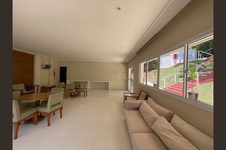 Casa de condomínio para alugar com 300m², 3 quartos e 6 vagasÁrea comum - Salão de festas