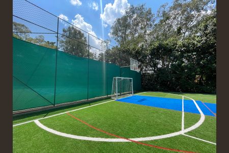 Casa de condomínio para alugar com 300m², 3 quartos e 6 vagasQuadra Esportiva