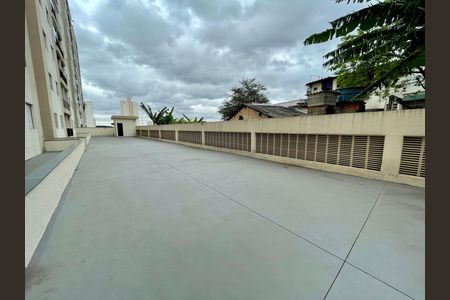 Apartamento para alugar com 74m², 3 quartos e 1 vagaArea Comum