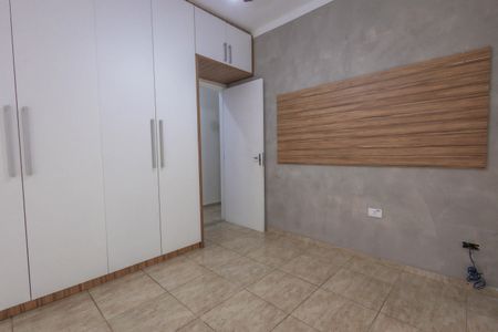Casa para alugar com 220m², 4 quartos e 2 vagas Casa para alugar com 220m², 4 quartos e 2 vagasQuarto 1