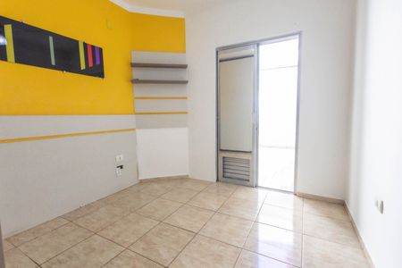 Casa para alugar com 220m², 4 quartos e 2 vagas Casa para alugar com 220m², 4 quartos e 2 vagasQuarto 2