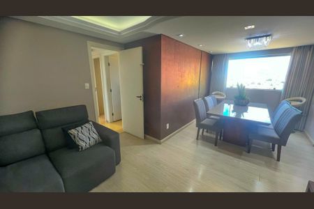 Apartamento à venda com 66m², 3 quartos e 2 vagas Apartamento à venda com 66m², 3 quartos e 2 vagasSala