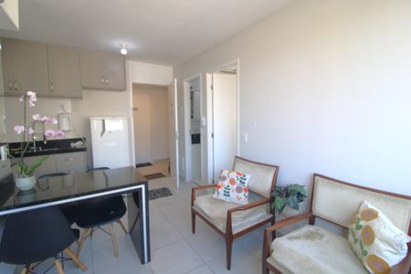 Apartamento para alugar com 34m², 2 quartos e 1 vagaSala