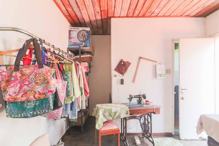 Casa à venda com 126m², 3 quartos e 2 vagasEdicula