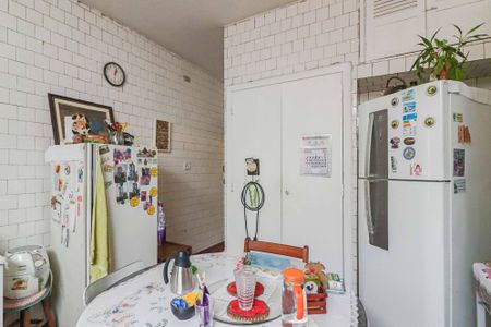 Casa à venda com 126m², 3 quartos e 2 vagasCozinha