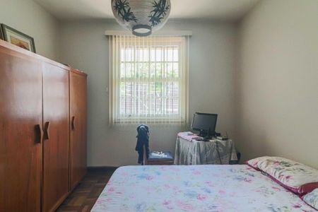 Casa à venda com 126m², 3 quartos e 2 vagasQuarto 2