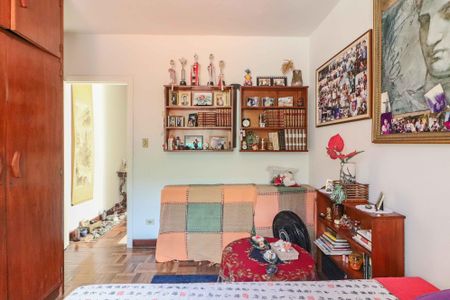 Casa à venda com 126m², 3 quartos e 2 vagasQuarto 1