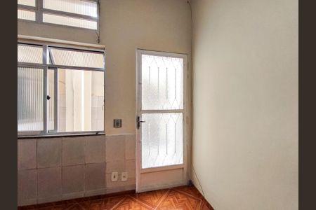 Casa para alugar com 44m², 1 quarto e sem vaga Casa para alugar com 44m², 1 quarto e sem vagaEntrada