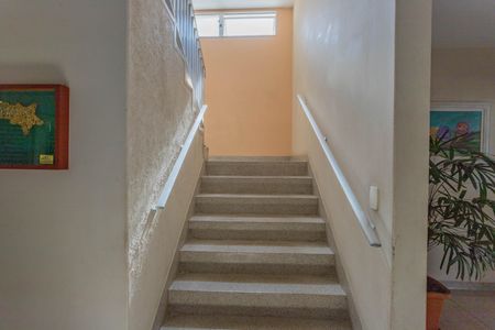 Apartamento para alugar com 60m², 2 quartos e 1 vagaHall social