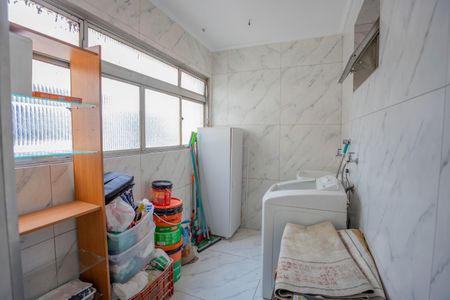 Apartamento para alugar com 60m², 2 quartos e 1 vagaÁrea de serviço