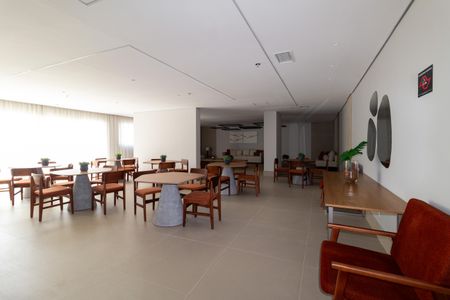 Apartamento à venda com 89m², 3 quartos e 2 vagas Apartamento à venda com 89m², 3 quartos e 2 vagasÁrea comum - Salão de Festas