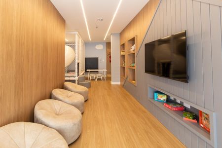 Apartamento à venda com 89m², 3 quartos e 2 vagas Apartamento à venda com 89m², 3 quartos e 2 vagasÁrea comum - Brinquedoteca