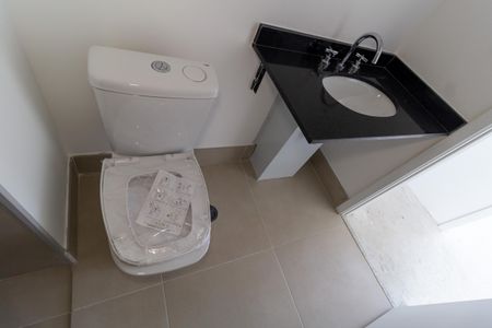 Apartamento à venda com 89m², 3 quartos e 2 vagas Apartamento à venda com 89m², 3 quartos e 2 vagasBanheiro do Corredor