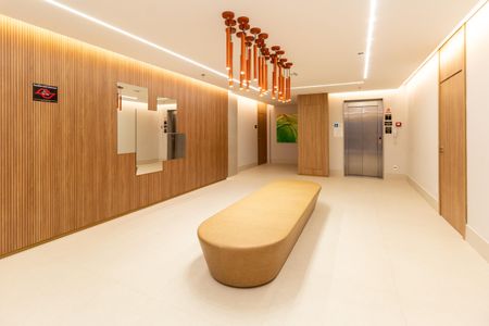 Apartamento à venda com 89m², 3 quartos e 2 vagas Apartamento à venda com 89m², 3 quartos e 2 vagasÁrea comum - Hall