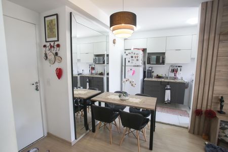 Apartamento para alugar com 55m², 2 quartos e 1 vagaSala