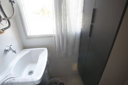 Apartamento para alugar com 55m², 2 quartos e 1 vagaÁrea de Serviço