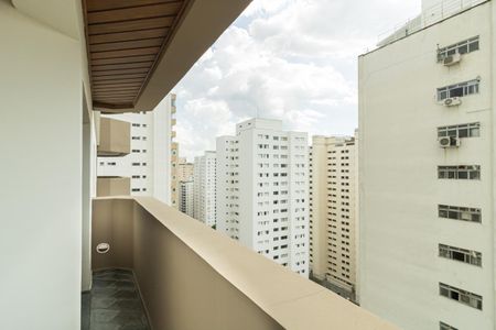 Apartamento à venda com 295m², 4 quartos e 3 vagasVaranda da Suíte 1