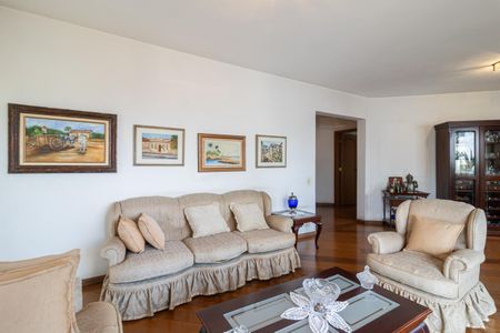 Apartamento à venda com 295m², 4 quartos e 3 vagasSala