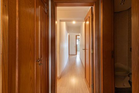 Apartamento à venda com 295m², 4 quartos e 3 vagasCorredor