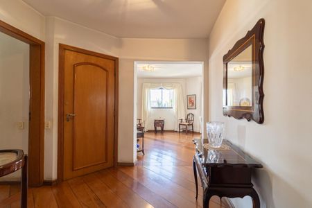 Apartamento à venda com 295m², 4 quartos e 3 vagasHall de entrada