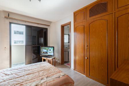 Apartamento à venda com 295m², 4 quartos e 3 vagasSuíte 1