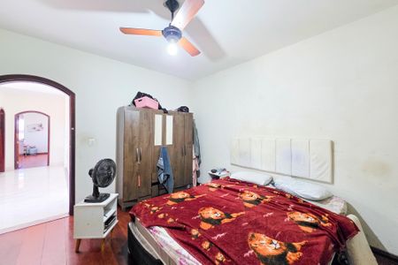 Casa para alugar com 500m², 4 quartos e 5 vagas Casa para alugar com 500m², 4 quartos e 5 vagasQuarto 1