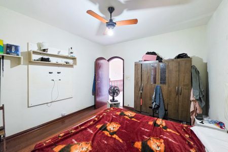 Casa para alugar com 500m², 4 quartos e 5 vagas Casa para alugar com 500m², 4 quartos e 5 vagasQuarto 1